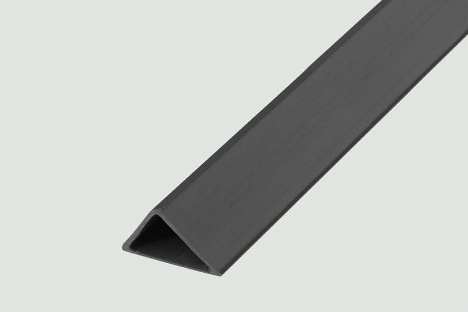 Kunststoff-Dreikantleiste