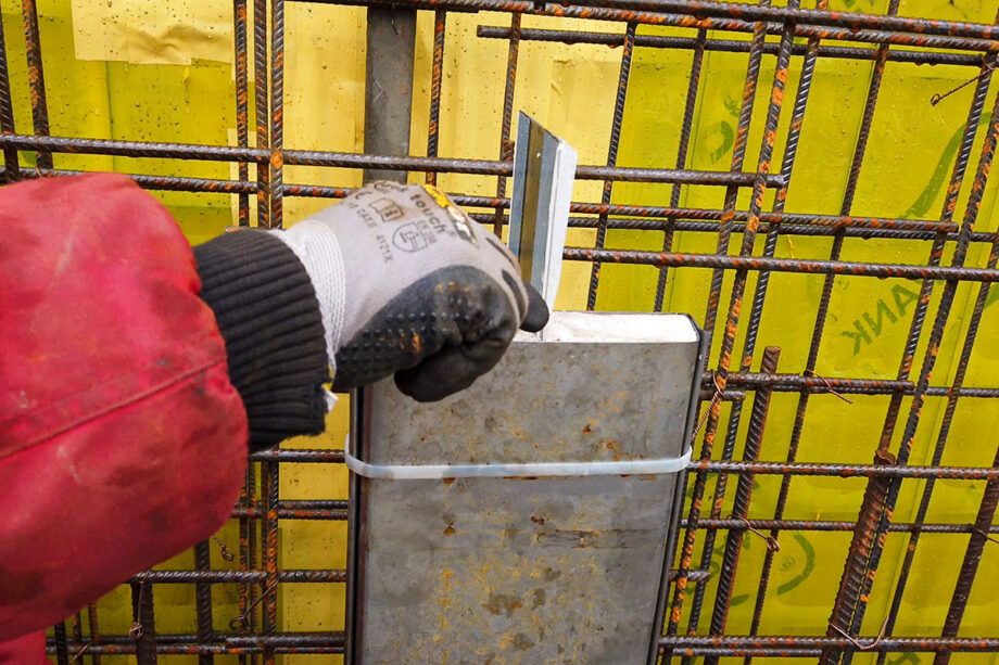 Übergang zwischen zwei Elementen beim Einbau